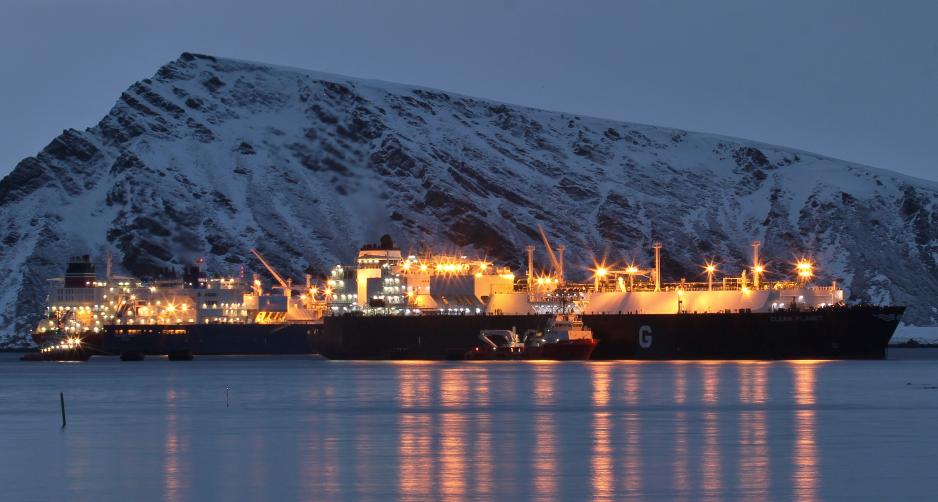 Four LNG carriers transferring natural gas off the coast of Honningsvåg. (Source: Courtesy of Roar Jensen on Shipspotting.com) Four LNG carriers transferring natural gas off the coast of Honningsvåg