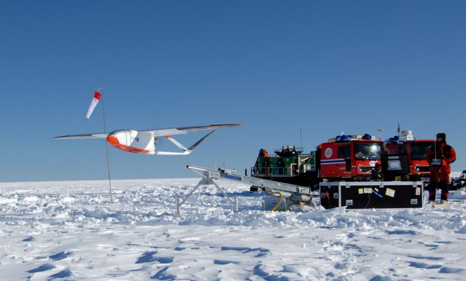 Underwater Ice Fishing Drone