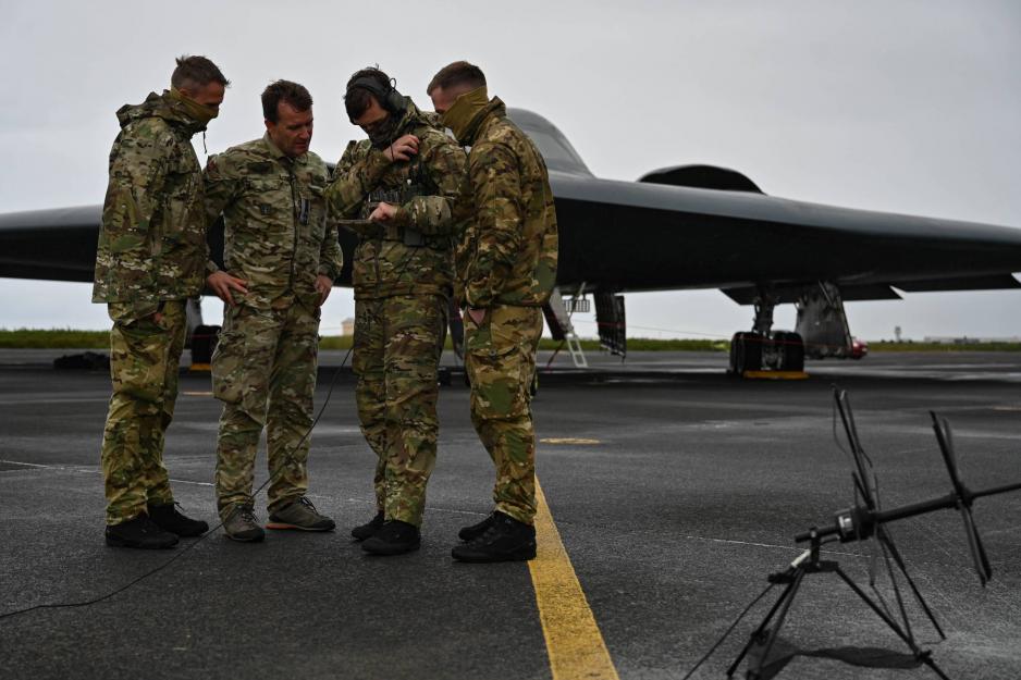 Norwegian F-35 Fighters Conducted Allied Training With American B-2 Bombers