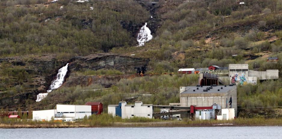 Gammelt industriområde i SulitjelmaDet gamle industriområdet i Sulitjelma.  (Foto: Arne o. Holm)