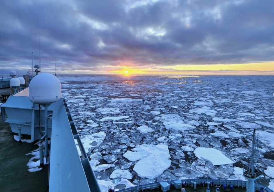 Nuclear icebreaker Sibir Nuclear icebreaker Sibir