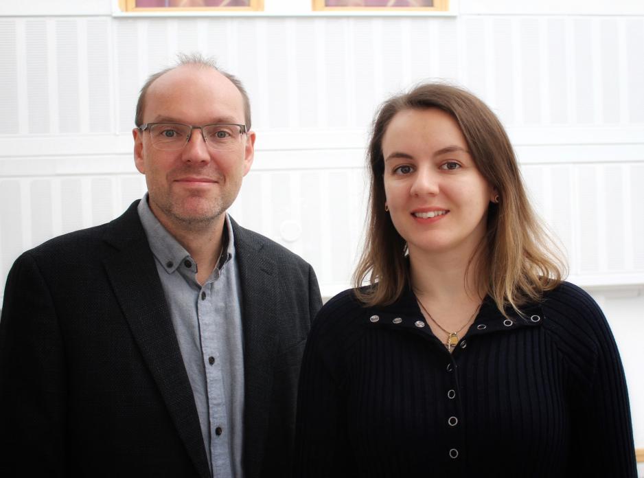 Researchers Terje Mathisen and Alina Kovalenko have studied opportunities for shipping along the North East Passage. (Photo: Birgitte Annie Martinussen) Terje Mathisen and Alina Kovalenko